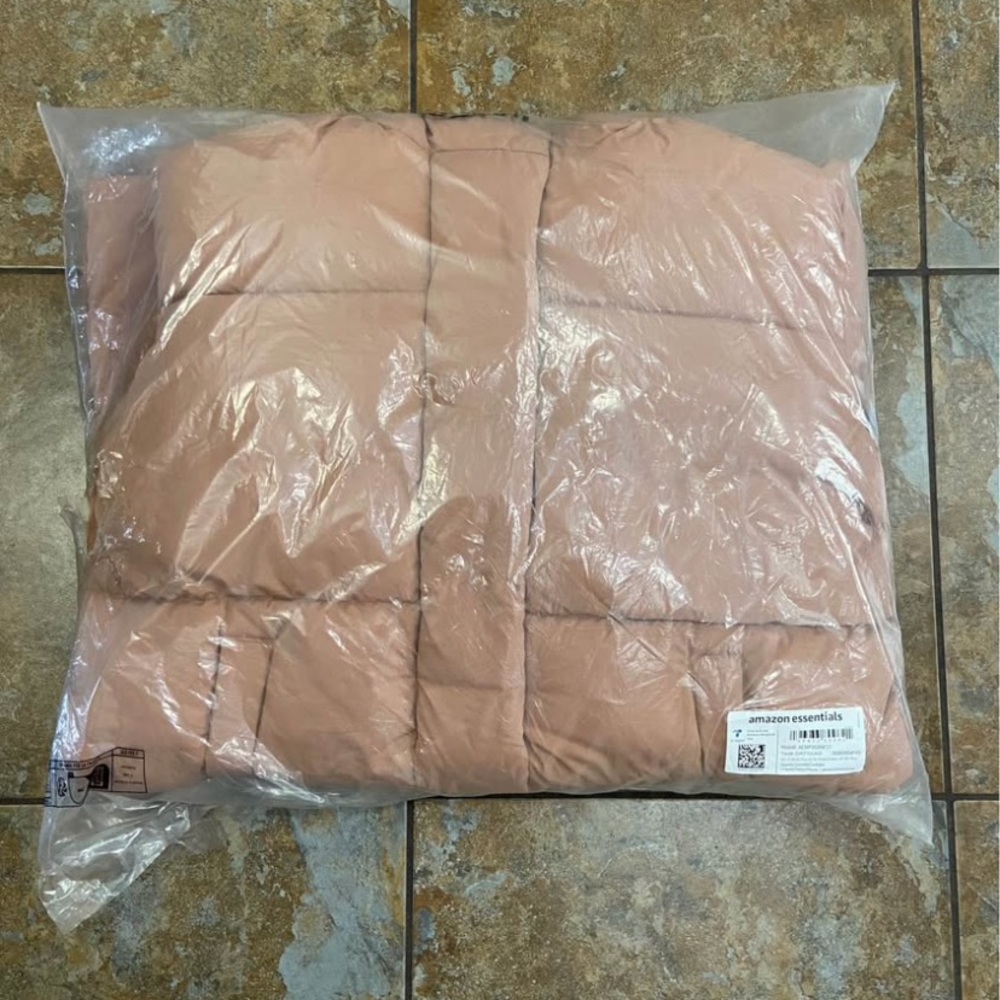 Amazon Essentials Light Brown Puffer Jacket NWT - image 7